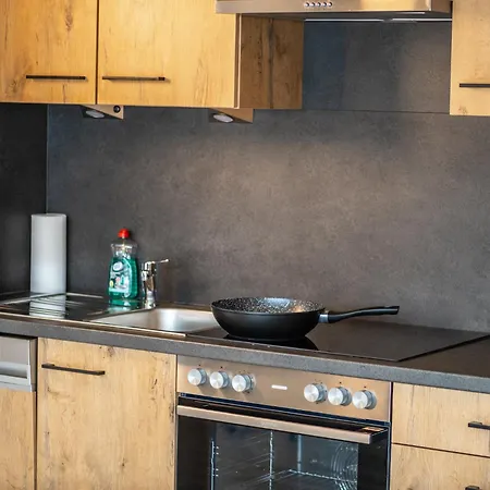 Wonderful Space For 4 People Apartment *